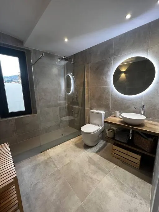 L'Herbera De Can Franco Camprodon Apartament